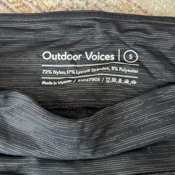 Outdoor Voices Leggings Set of 2 - Picture 2 of 5